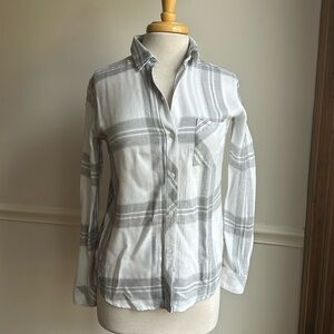 Rails White Gray Striped Flannel Plaid Long Sleeve Button Down Shirt XS EUC